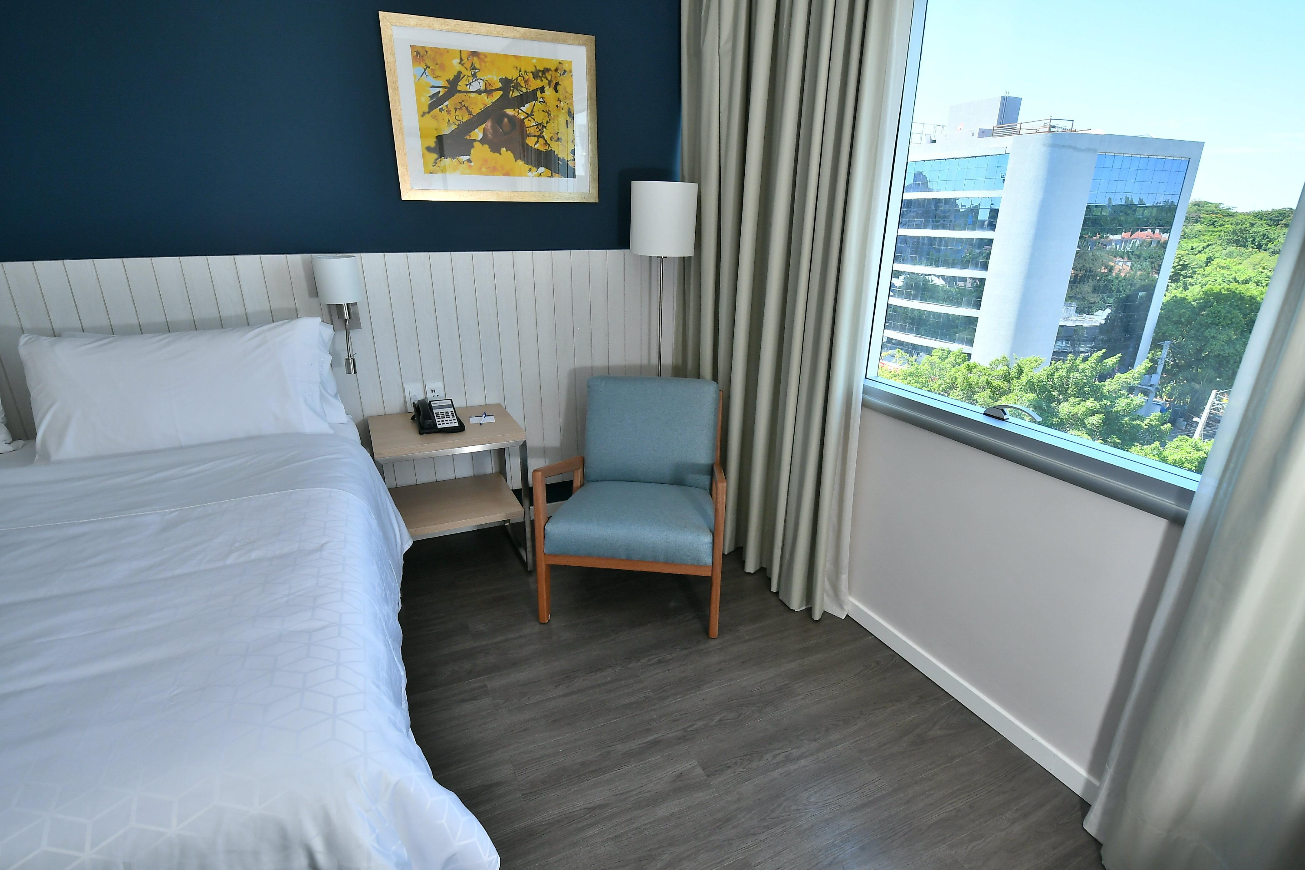 Holiday Inn Express - Asuncion Aviadores, an IHG Hotel Exterior foto