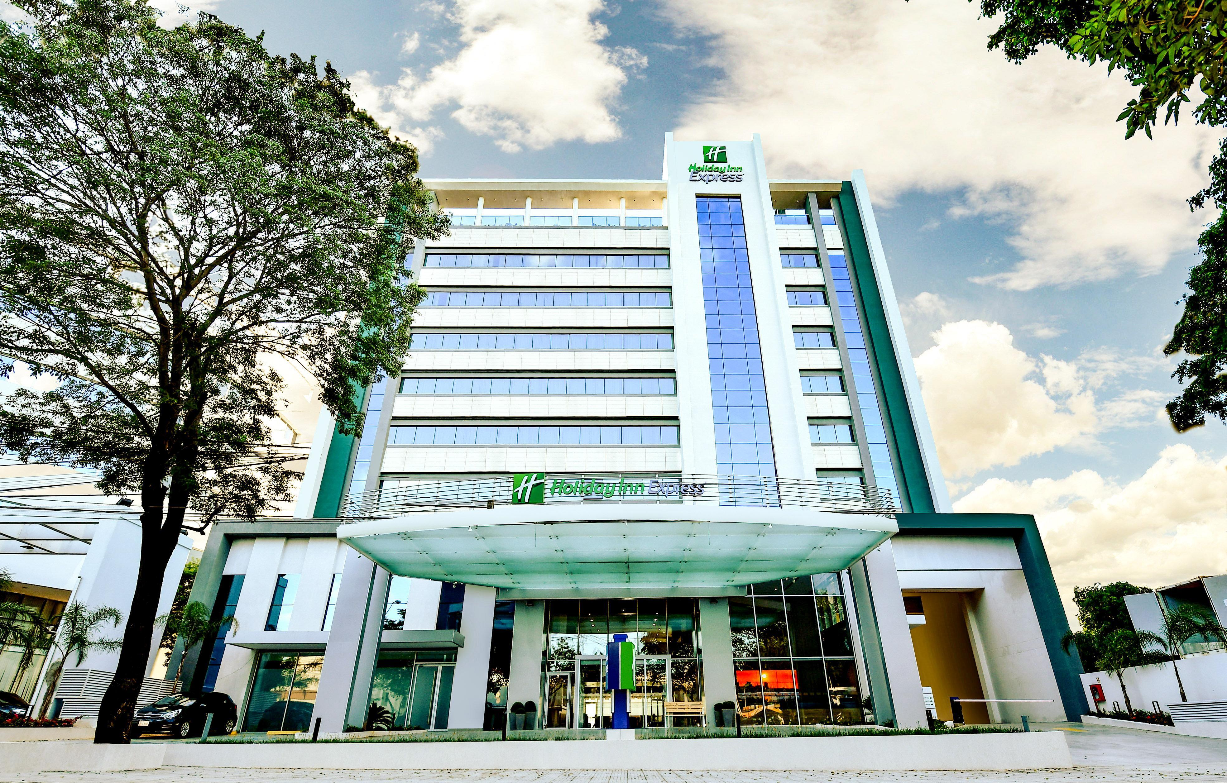 Holiday Inn Express - Asuncion Aviadores, an IHG Hotel Exterior foto
